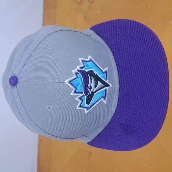 New Era Toronto Blue Jays embroidered logo gray & purple baseball snapback hat - Picture 5 of 7
